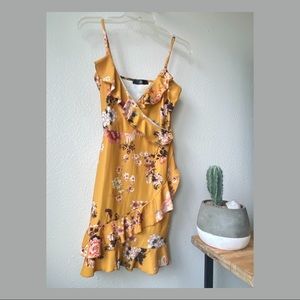 Mustard floral ruffle wrap dress sz small
